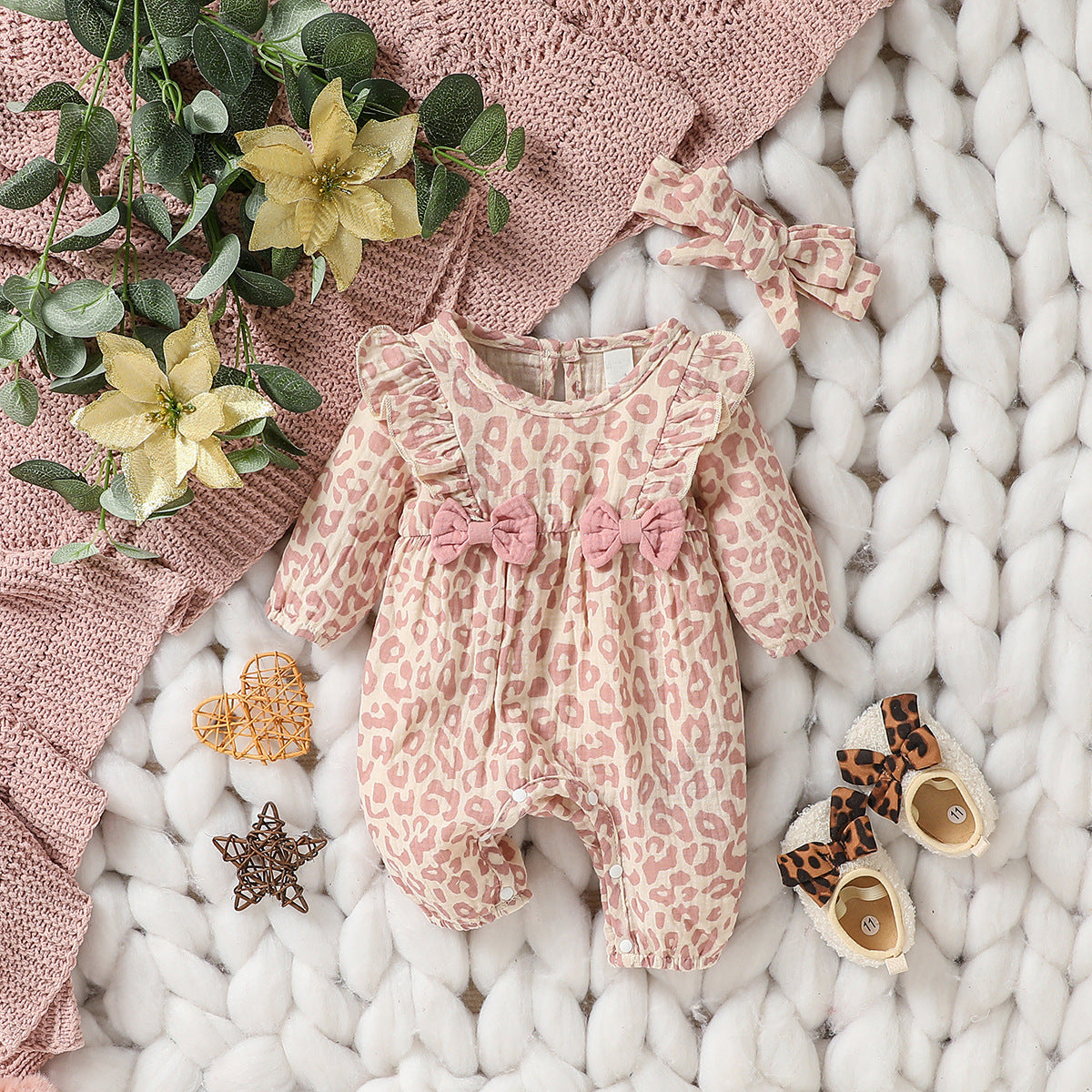 Sweetheart Days – Baby Girl Summer Cotton Jumpsuit with Bowknot & Love Print